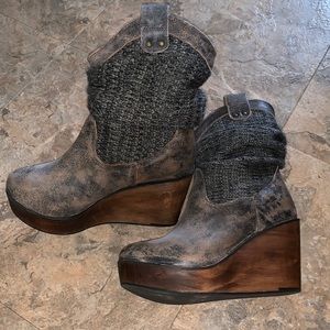 Bed Stu Bruges Cobbler Series Slouchy Sweater Boot Wooden Wedge Heel Size 7.5